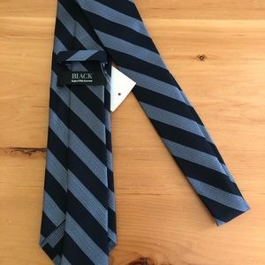 NWT  100% Silk ! Classic for Men 100%Silk Tie Necktie!